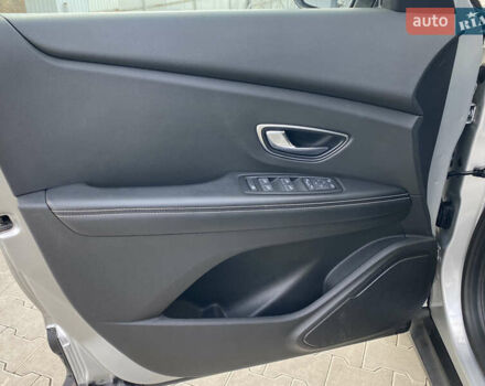 Серый Рено Гранд Сценик, объемом двигателя 1.6 л и пробегом 207 тыс. км за 14500 $, фото 19 на Automoto.ua