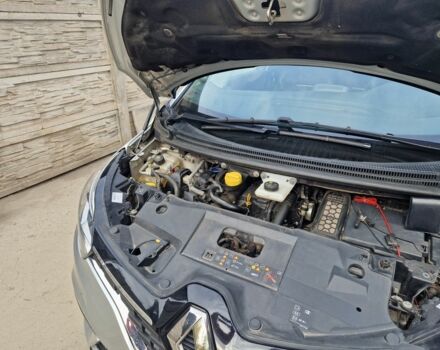 Серый Рено Гранд Сценик, объемом двигателя 1.5 л и пробегом 220 тыс. км за 16299 $, фото 8 на Automoto.ua