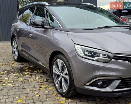 Серый Рено Гранд Сценик, объемом двигателя 1.6 л и пробегом 188 тыс. км за 17500 $, фото 2 на Automoto.ua