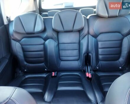 Серый Рено Гранд Сценик, объемом двигателя 1.7 л и пробегом 239 тыс. км за 15999 $, фото 4 на Automoto.ua