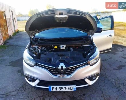 Серый Рено Гранд Сценик, объемом двигателя 1.7 л и пробегом 239 тыс. км за 15999 $, фото 37 на Automoto.ua