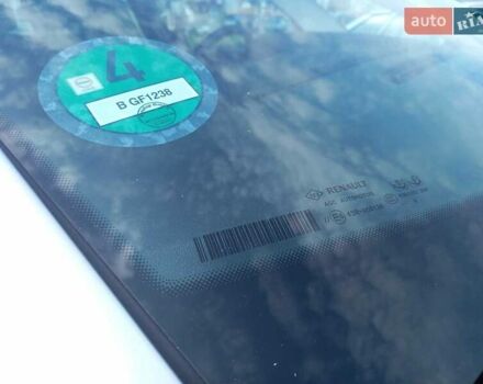 Сірий Рено Гранд Сценік, об'ємом двигуна 1.75 л та пробігом 164 тис. км за 16300 $, фото 10 на Automoto.ua