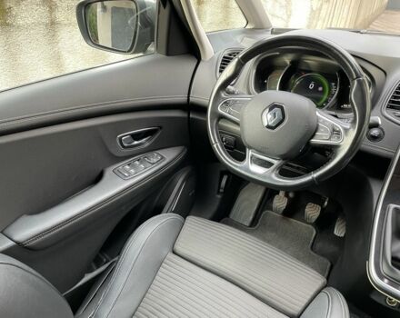 Сірий Рено Гранд Сценік, об'ємом двигуна 1.7 л та пробігом 218 тис. км за 15500 $, фото 17 на Automoto.ua