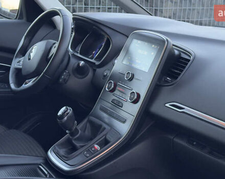 Рено Гранд Сценик 2019 в Стрые на Automoto.ua Серый Рено Гранд Сценик, объемом двигателя 1.7 л и пробегом 140 тыс. км за 14899 $, фото 91 на Automoto.ua