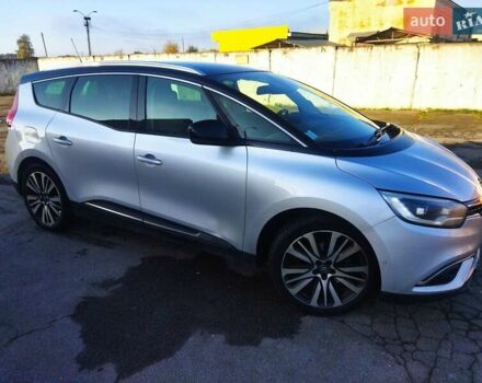 Серый Рено Гранд Сценик, объемом двигателя 1.8 л и пробегом 239 тыс. км за 15899 $, фото 20 на Automoto.ua