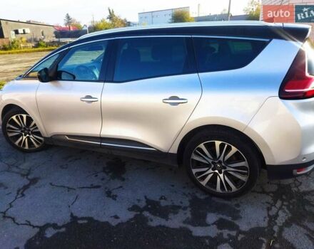 Серый Рено Гранд Сценик, объемом двигателя 1.8 л и пробегом 239 тыс. км за 15899 $, фото 27 на Automoto.ua