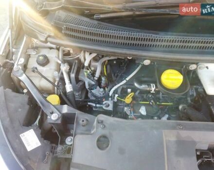 Серый Рено Гранд Сценик, объемом двигателя 1.8 л и пробегом 239 тыс. км за 15899 $, фото 47 на Automoto.ua