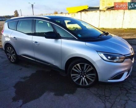 Серый Рено Гранд Сценик, объемом двигателя 1.7 л и пробегом 239 тыс. км за 15999 $, фото 26 на Automoto.ua