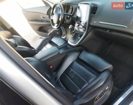 Серый Рено Гранд Сценик, объемом двигателя 1.8 л и пробегом 239 тыс. км за 15899 $, фото 38 на Automoto.ua