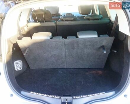 Серый Рено Гранд Сценик, объемом двигателя 1.7 л и пробегом 239 тыс. км за 15999 $, фото 13 на Automoto.ua