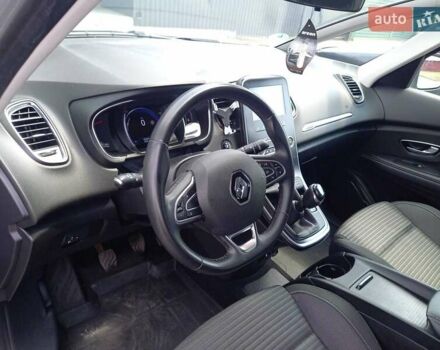 Сірий Рено Гранд Сценік, об'ємом двигуна 1.75 л та пробігом 164 тис. км за 16300 $, фото 22 на Automoto.ua