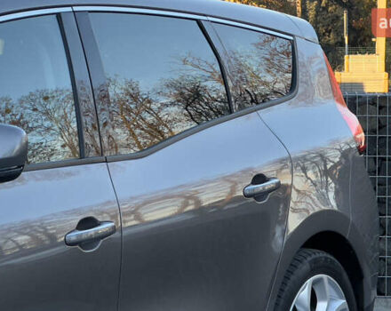 Рено Гранд Сценик 2019 в Стрые на Automoto.ua Серый Рено Гранд Сценик, объемом двигателя 1.7 л и пробегом 140 тыс. км за 14899 $, фото 12 на Automoto.ua