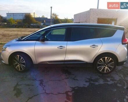 Серый Рено Гранд Сценик, объемом двигателя 1.8 л и пробегом 239 тыс. км за 15899 $, фото 1 на Automoto.ua