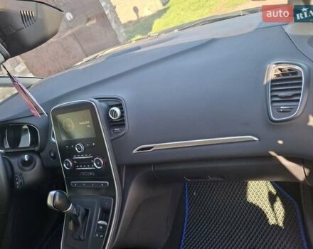 Сірий Рено Гранд Сценік, об'ємом двигуна 1.7 л та пробігом 183 тис. км за 15400 $, фото 16 на Automoto.ua