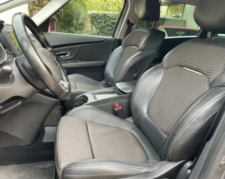 Сірий Рено Гранд Сценік, об'ємом двигуна 1.7 л та пробігом 218 тис. км за 15500 $, фото 21 на Automoto.ua