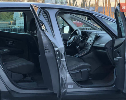 Рено Гранд Сценик 2019 в Стрые на Automoto.ua Серый Рено Гранд Сценик, объемом двигателя 1.7 л и пробегом 140 тыс. км за 14899 $, фото 81 на Automoto.ua