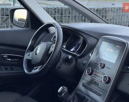 Рено Гранд Сценик 2019 в Стрые на Automoto.ua Серый Рено Гранд Сценик, объемом двигателя 1.7 л и пробегом 140 тыс. км за 14899 $, фото 92 на Automoto.ua
