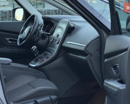 Рено Гранд Сценик 2019 в Стрые на Automoto.ua Серый Рено Гранд Сценик, объемом двигателя 1.7 л и пробегом 140 тыс. км за 14899 $, фото 82 на Automoto.ua