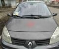 Серый Рено Гранд Сценик, объемом двигателя 0 л и пробегом 565 тыс. км за 3500 $, фото 1 на Automoto.ua