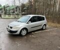 Серый Рено Гранд Сценик, объемом двигателя 1.6 л и пробегом 220 тыс. км за 5000 $, фото 1 на Automoto.ua