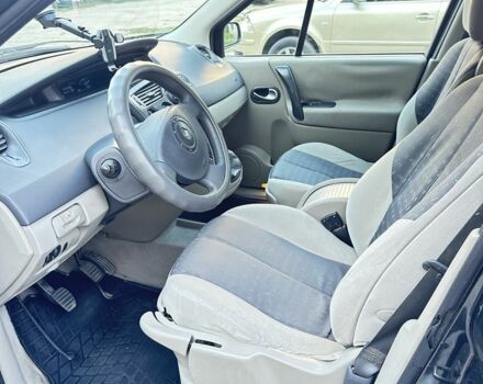 Сірий Рено Гранд Сценік, об'ємом двигуна 1.6 л та пробігом 500 тис. км за 5600 $, фото 3 на Automoto.ua