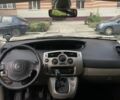 Серый Рено Гранд Сценик, объемом двигателя 1.9 л и пробегом 378 тыс. км за 5100 $, фото 6 на Automoto.ua