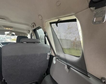 Серый Рено Гранд Сценик, объемом двигателя 1.9 л и пробегом 214 тыс. км за 4999 $, фото 19 на Automoto.ua