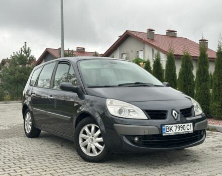 Серый Рено Гранд Сценик, объемом двигателя 1.9 л и пробегом 214 тыс. км за 4999 $, фото 12 на Automoto.ua