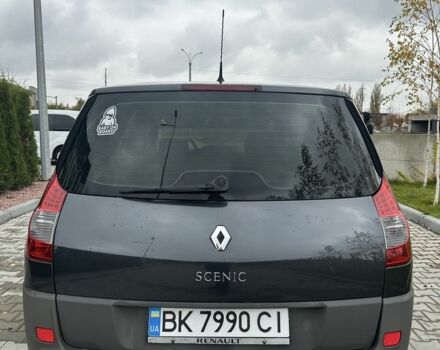 Серый Рено Гранд Сценик, объемом двигателя 1.9 л и пробегом 214 тыс. км за 4999 $, фото 14 на Automoto.ua