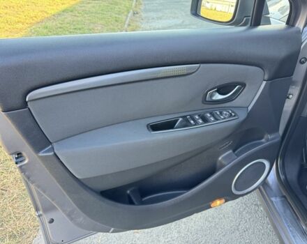 Серый Рено Гранд Сценик, объемом двигателя 1.5 л и пробегом 173 тыс. км за 8950 $, фото 21 на Automoto.ua