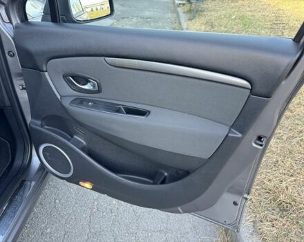 Серый Рено Гранд Сценик, объемом двигателя 1.5 л и пробегом 173 тыс. км за 8950 $, фото 15 на Automoto.ua