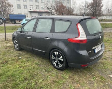 Серый Рено Гранд Сценик, объемом двигателя 1.4 л и пробегом 200 тыс. км за 6700 $, фото 2 на Automoto.ua