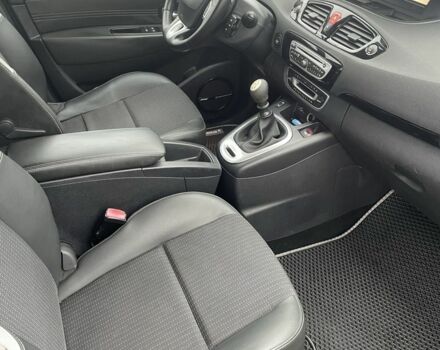 Серый Рено Гранд Сценик, объемом двигателя 1.4 л и пробегом 200 тыс. км за 6700 $, фото 5 на Automoto.ua