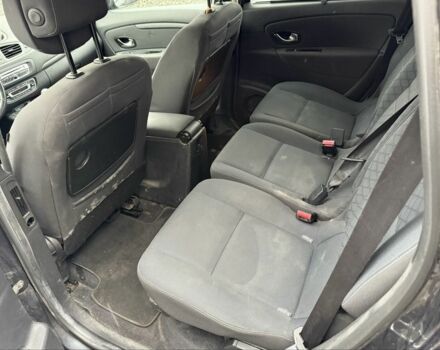 Сірий Рено Гранд Сценік, об'ємом двигуна 1.9 л та пробігом 300 тис. км за 3200 $, фото 5 на Automoto.ua