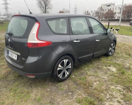 Серый Рено Гранд Сценик, объемом двигателя 1.4 л и пробегом 200 тыс. км за 6700 $, фото 4 на Automoto.ua