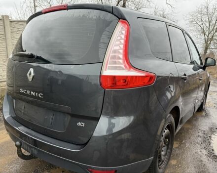 Сірий Рено Гранд Сценік, об'ємом двигуна 1.9 л та пробігом 300 тис. км за 3200 $, фото 2 на Automoto.ua