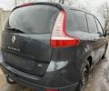 Серый Рено Гранд Сценик, объемом двигателя 1.9 л и пробегом 300 тыс. км за 3200 $, фото 2 на Automoto.ua