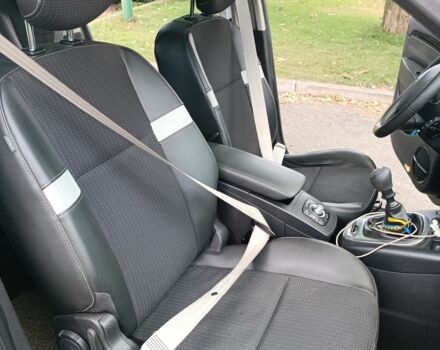 Серый Рено Гранд Сценик, объемом двигателя 1.5 л и пробегом 340 тыс. км за 8800 $, фото 3 на Automoto.ua