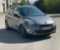Серый Рено Гранд Сценик, объемом двигателя 1.6 л и пробегом 280 тыс. км за 6200 $, фото 1 на Automoto.ua