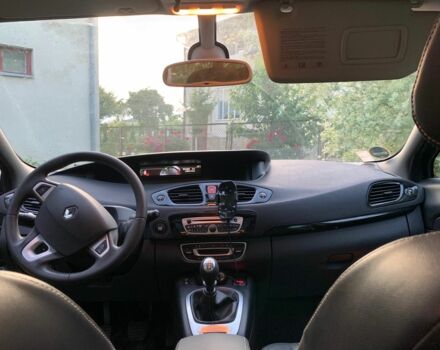 Сірий Рено Гранд Сценік, об'ємом двигуна 1.6 л та пробігом 255 тис. км за 6999 $, фото 8 на Automoto.ua