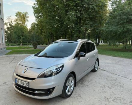 Серый Рено Гранд Сценик, объемом двигателя 1.6 л и пробегом 210 тыс. км за 9450 $, фото 2 на Automoto.ua