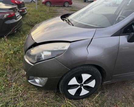 Серый Рено Гранд Сценик, объемом двигателя 1.4 л и пробегом 225 тыс. км за 3900 $, фото 2 на Automoto.ua