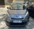 Сірий Рено Гранд Сценік, об'ємом двигуна 1.5 л та пробігом 219 тис. км за 7900 $, фото 1 на Automoto.ua