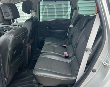 Серый Рено Гранд Сценик, объемом двигателя 1.5 л и пробегом 175 тыс. км за 9999 $, фото 15 на Automoto.ua