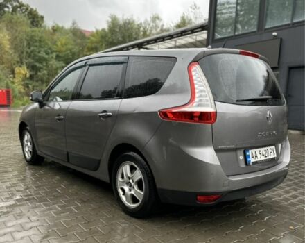 Сірий Рено Гранд Сценік, об'ємом двигуна 1.5 л та пробігом 250 тис. км за 6999 $, фото 6 на Automoto.ua