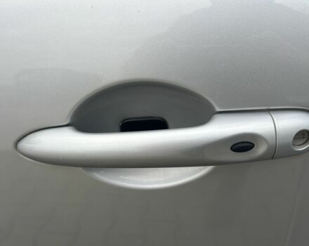 Серый Рено Гранд Сценик, объемом двигателя 1.5 л и пробегом 175 тыс. км за 9999 $, фото 16 на Automoto.ua