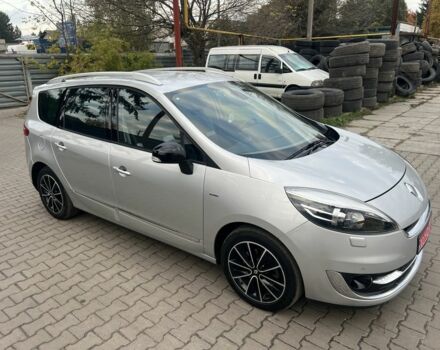 Серый Рено Гранд Сценик, объемом двигателя 1.5 л и пробегом 175 тыс. км за 9999 $, фото 9 на Automoto.ua