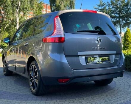 Серый Рено Гранд Сценик, объемом двигателя 1.9 л и пробегом 230 тыс. км за 7499 $, фото 4 на Automoto.ua