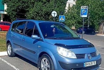 Рено Гранд Сценик 2004 в Одессе на Automoto.ua Серый Рено Гранд Сценик, объемом двигателя 2 л и пробегом 295 тыс. км за 5500 $, фото 1 на Automoto.ua