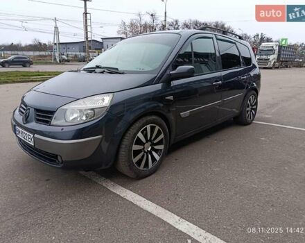 Серый Рено Гранд Сценик, объемом двигателя 2 л и пробегом 235 тыс. км за 5800 $, фото 1 на Automoto.ua